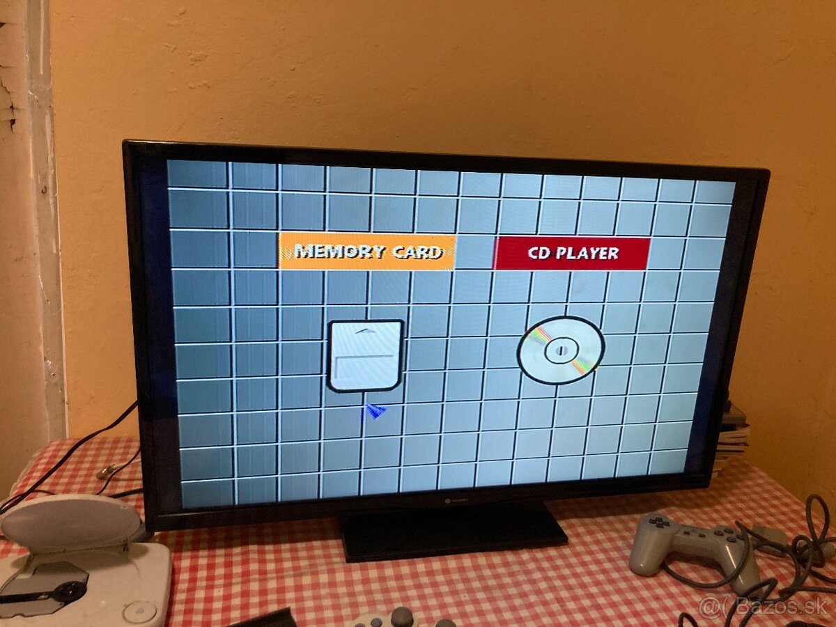 Playstation 1 / PS one (SCPH-102) + hry + ovladač - 3