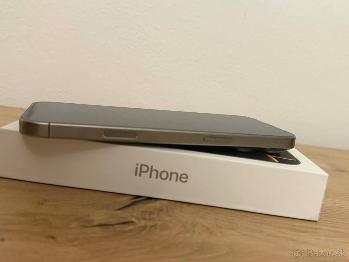 Predám iPhone 16pro max 256gb - 3