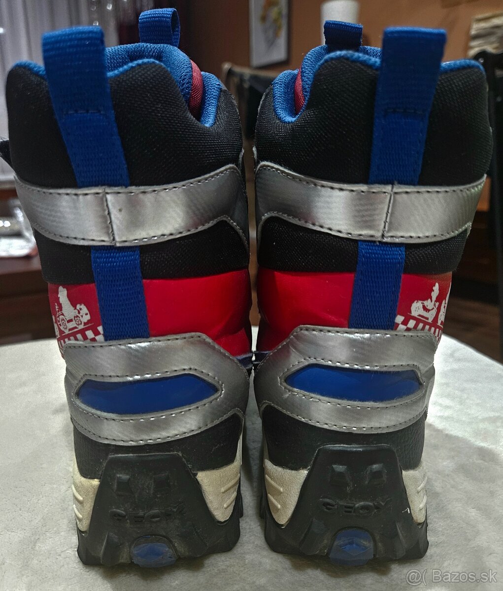 Snehule Geox v. 35 - 3