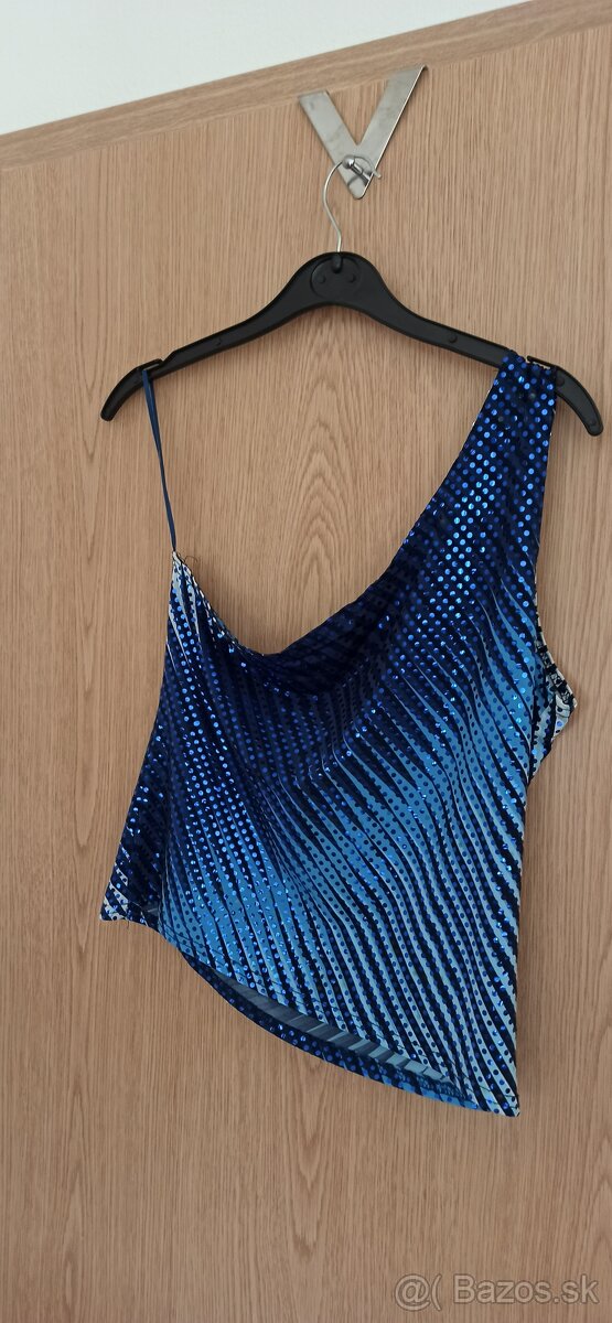 Spoločenské šaty s trblietkami značky Paragon - 3