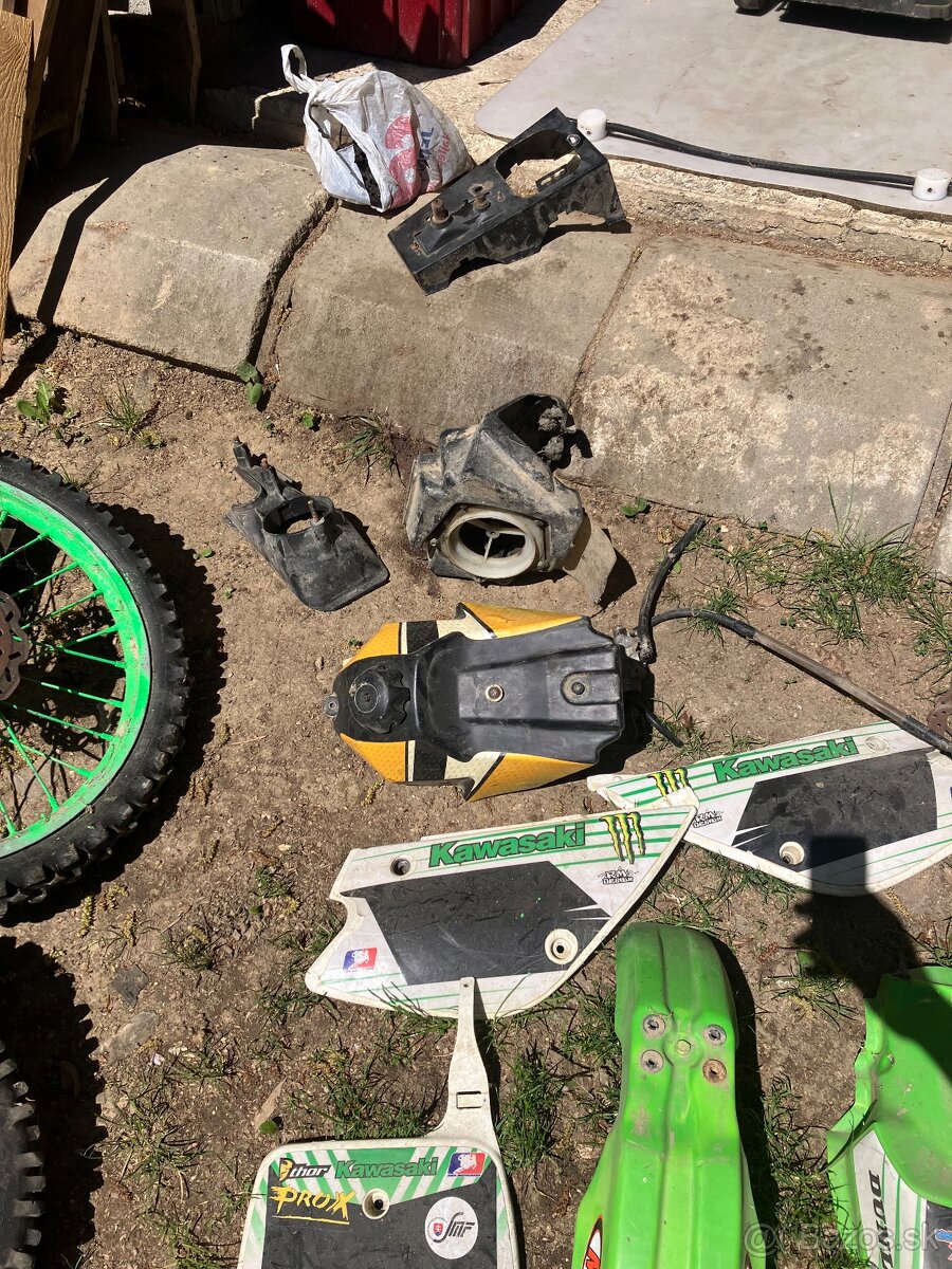 Motor Kawasaki kx 85
