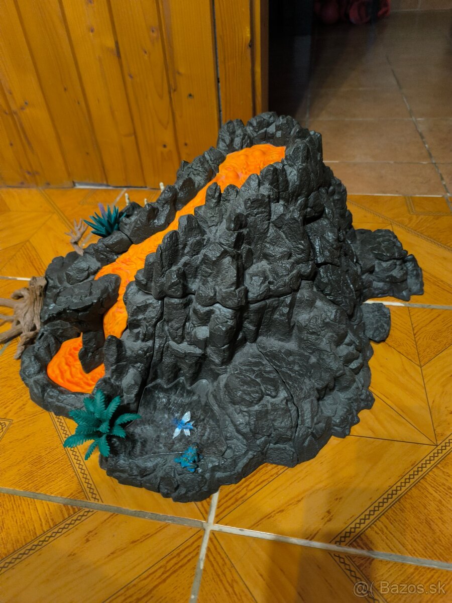 Schleich dinosaury sopka - 3