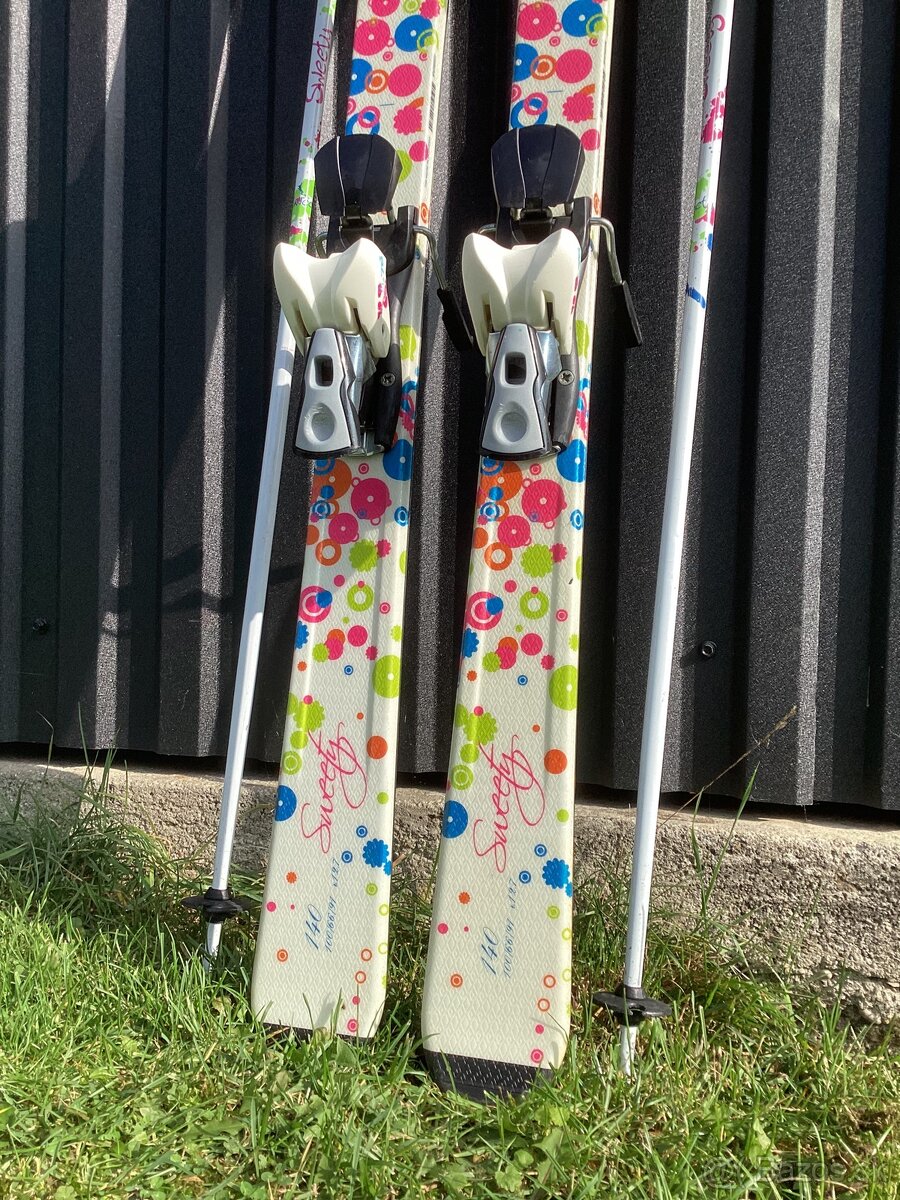 Lyže 140cm + lyžiarky + palice 110cm - 3