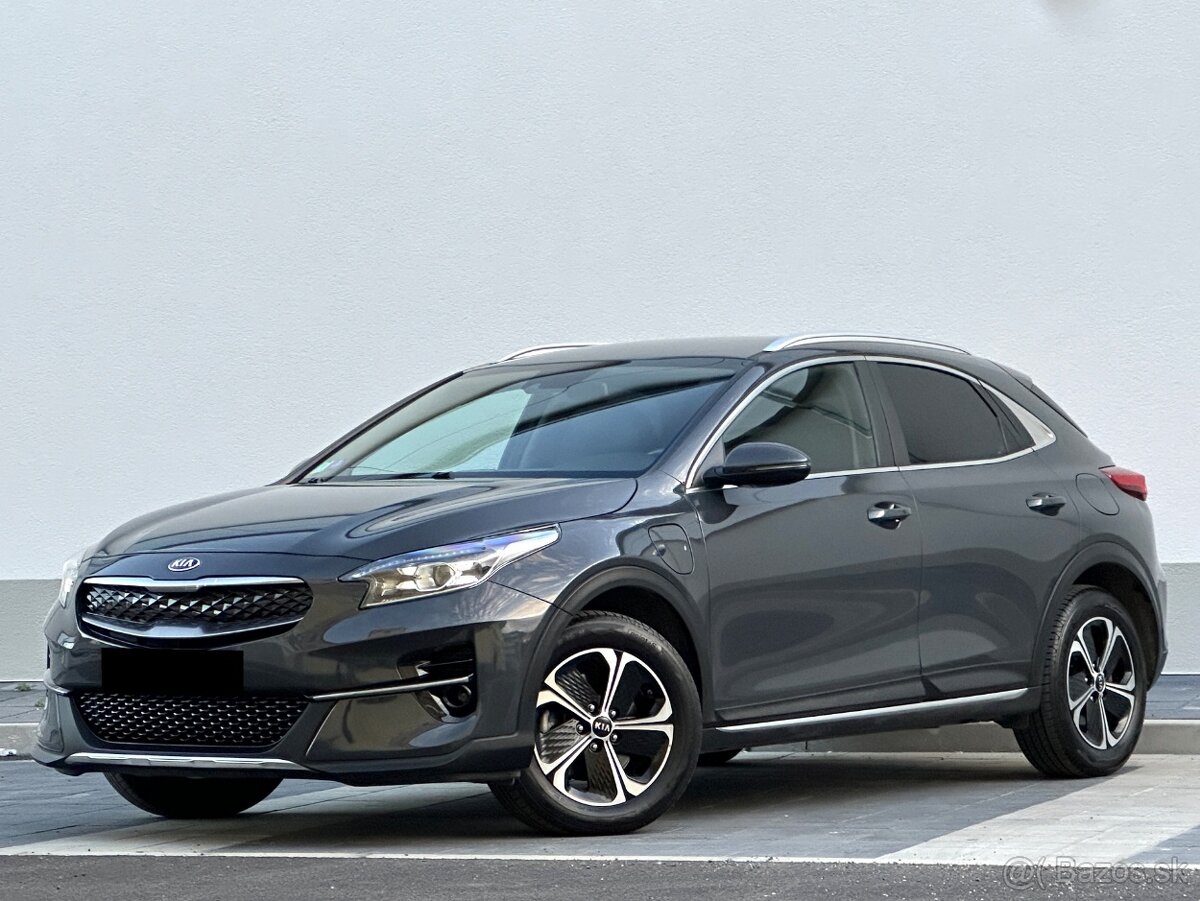 KIA XCeed 1.6 GDi Plug-In Hybrid PLATINUM A/T 140PS 2021 - 3