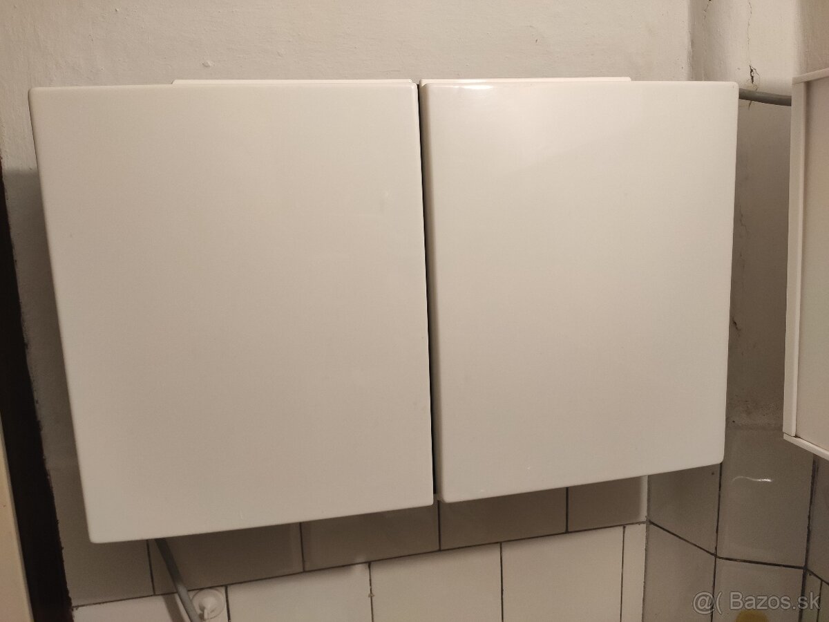 Predam drobny nabytok - ZA - 3