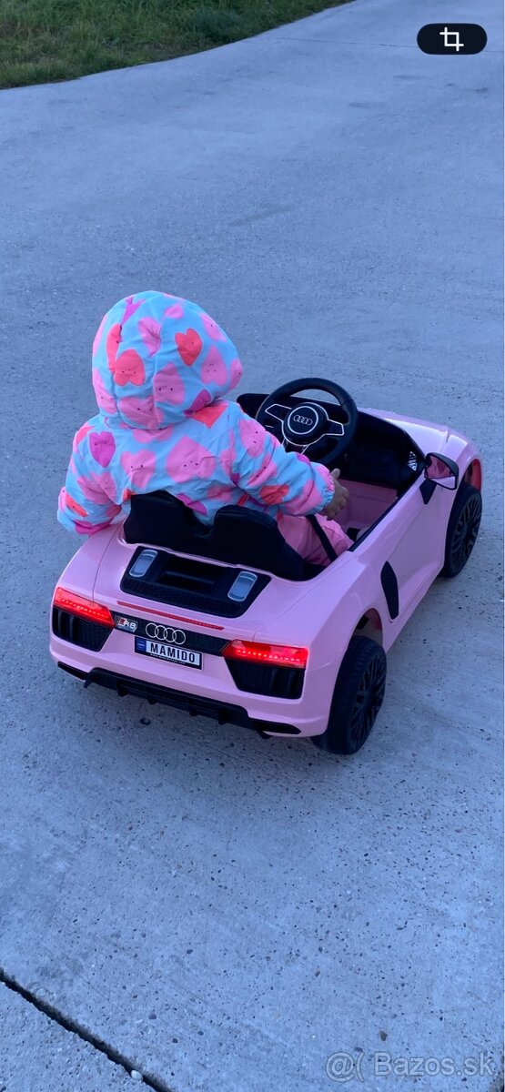 Elektrické autíčko Rs8 - 3