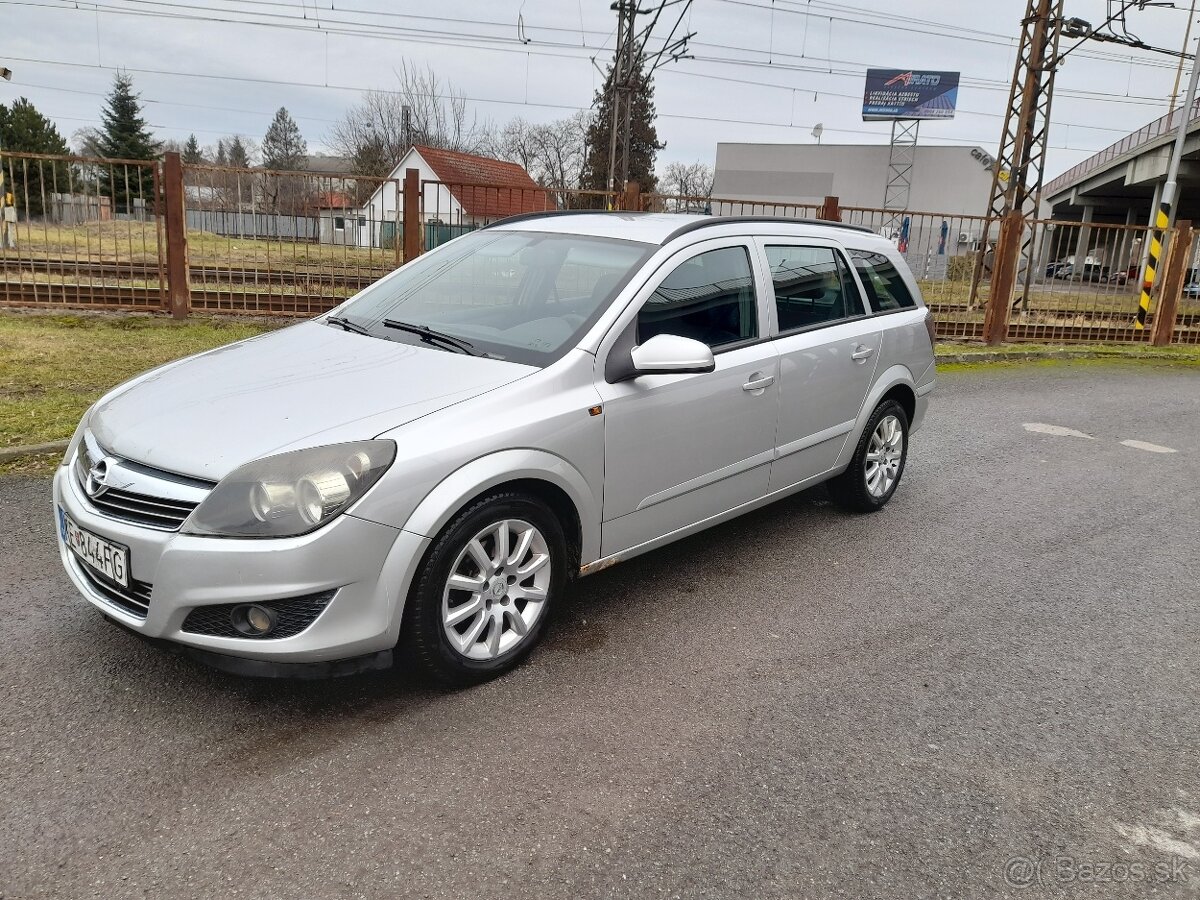 Predám Opel Astra h 1.7 CDTI 59kw - 3