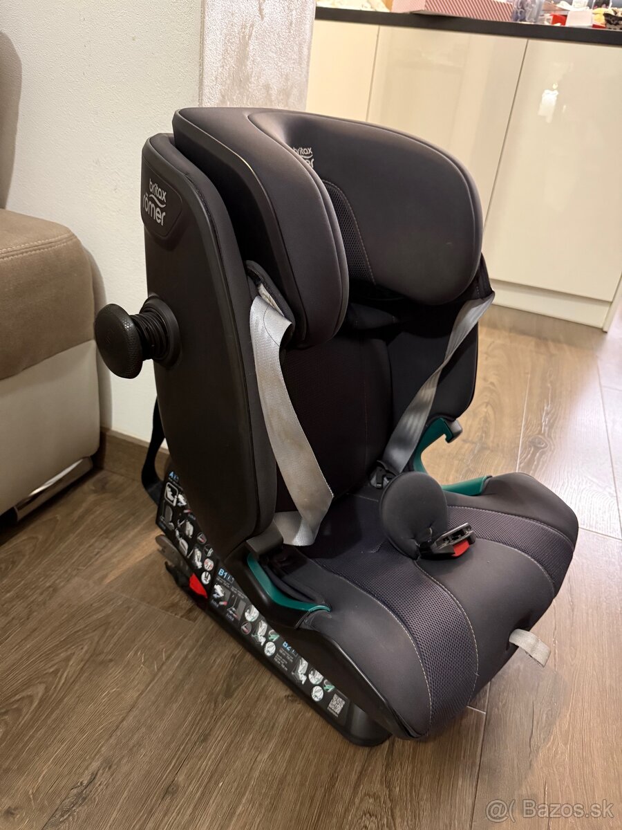 Britax Römer Advansafix i-Size “ grey “ - 3