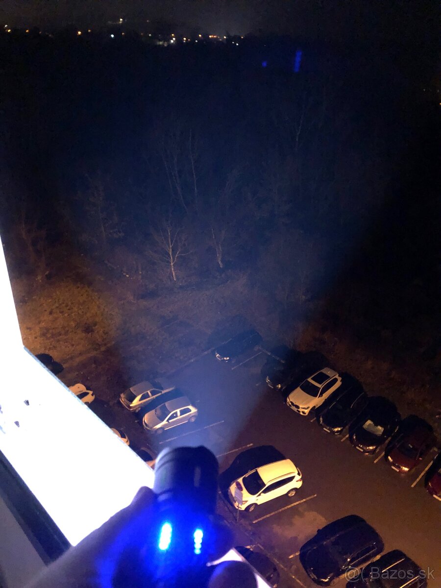 Taktická Led baterka (4 režimy) - 3