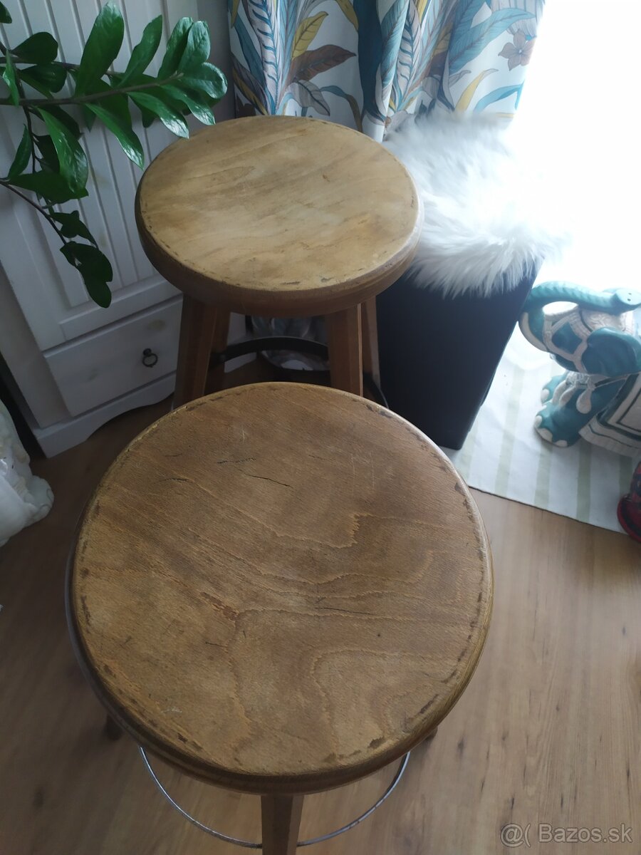 Staré barové stoličky - 3