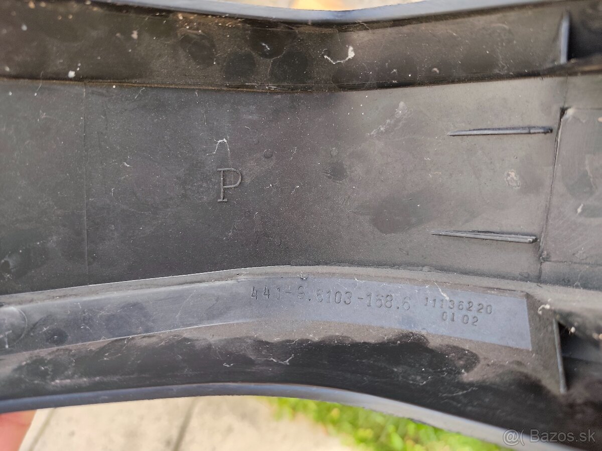 Prava polka nárazníka škoda - 3