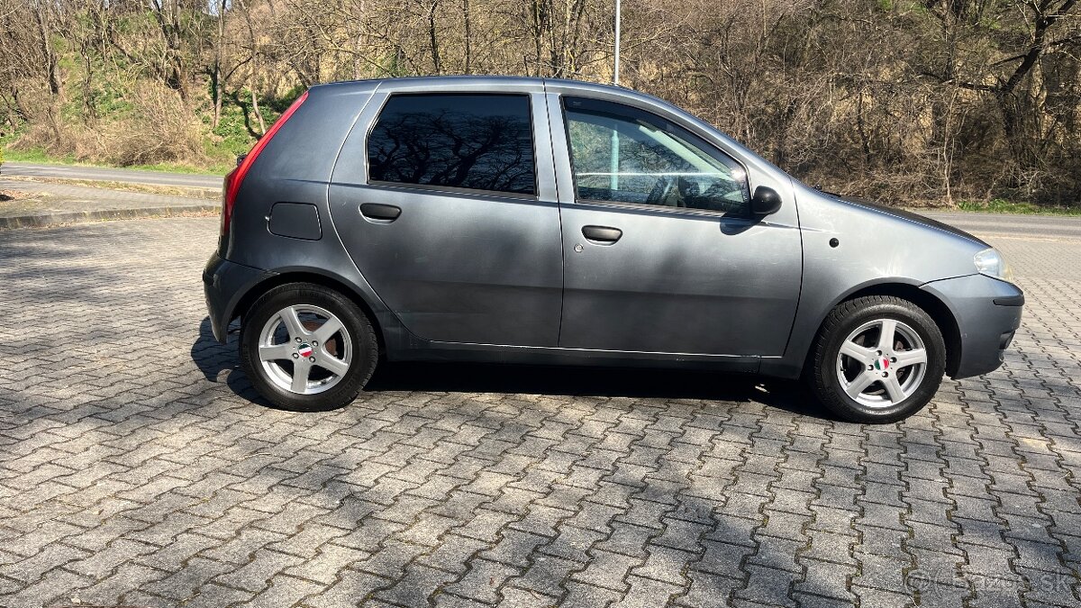 Fiat Punto 1.2 Benzín 44kw - 3