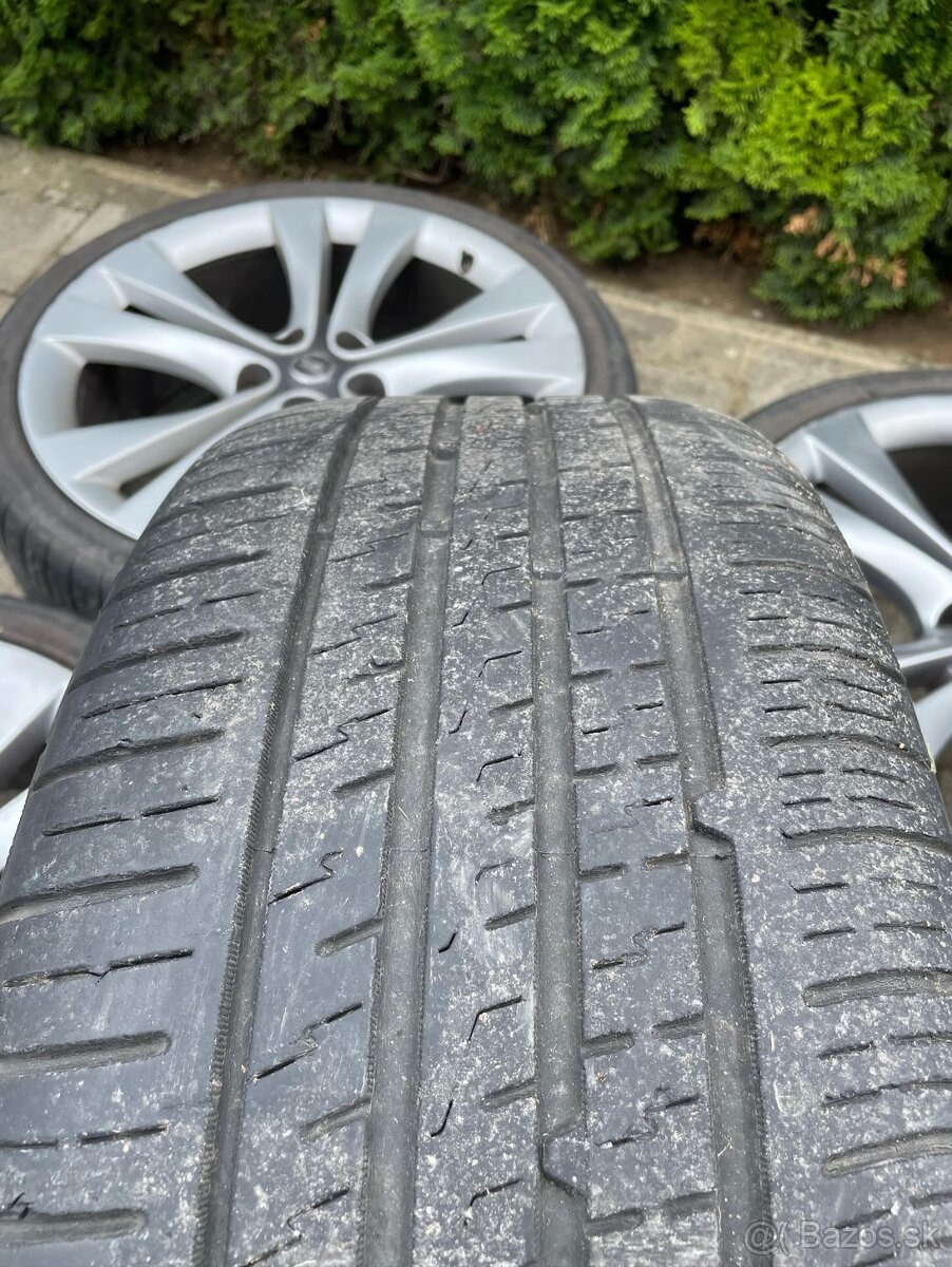 Kolesá 245/35 R20 - 3