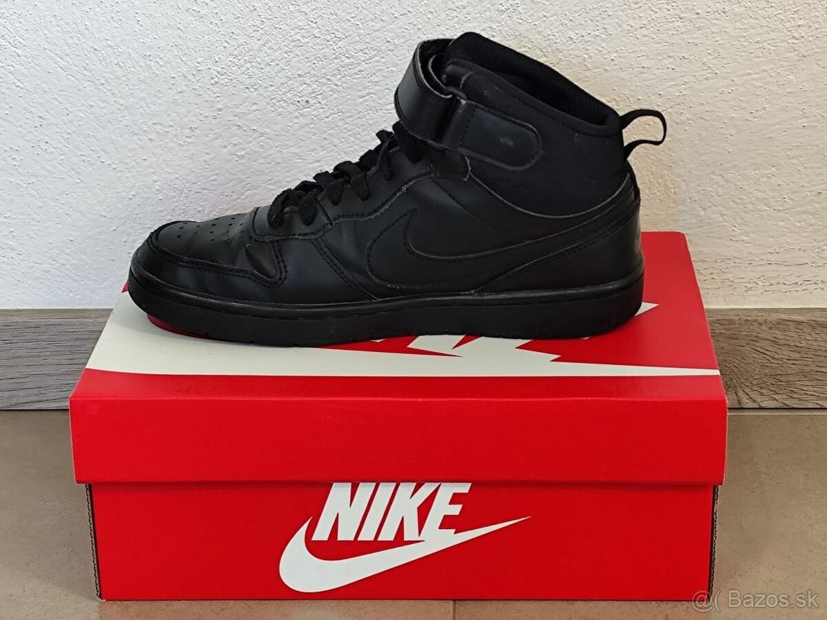 Predám tenisky NIKE Junior Court Borough - 3