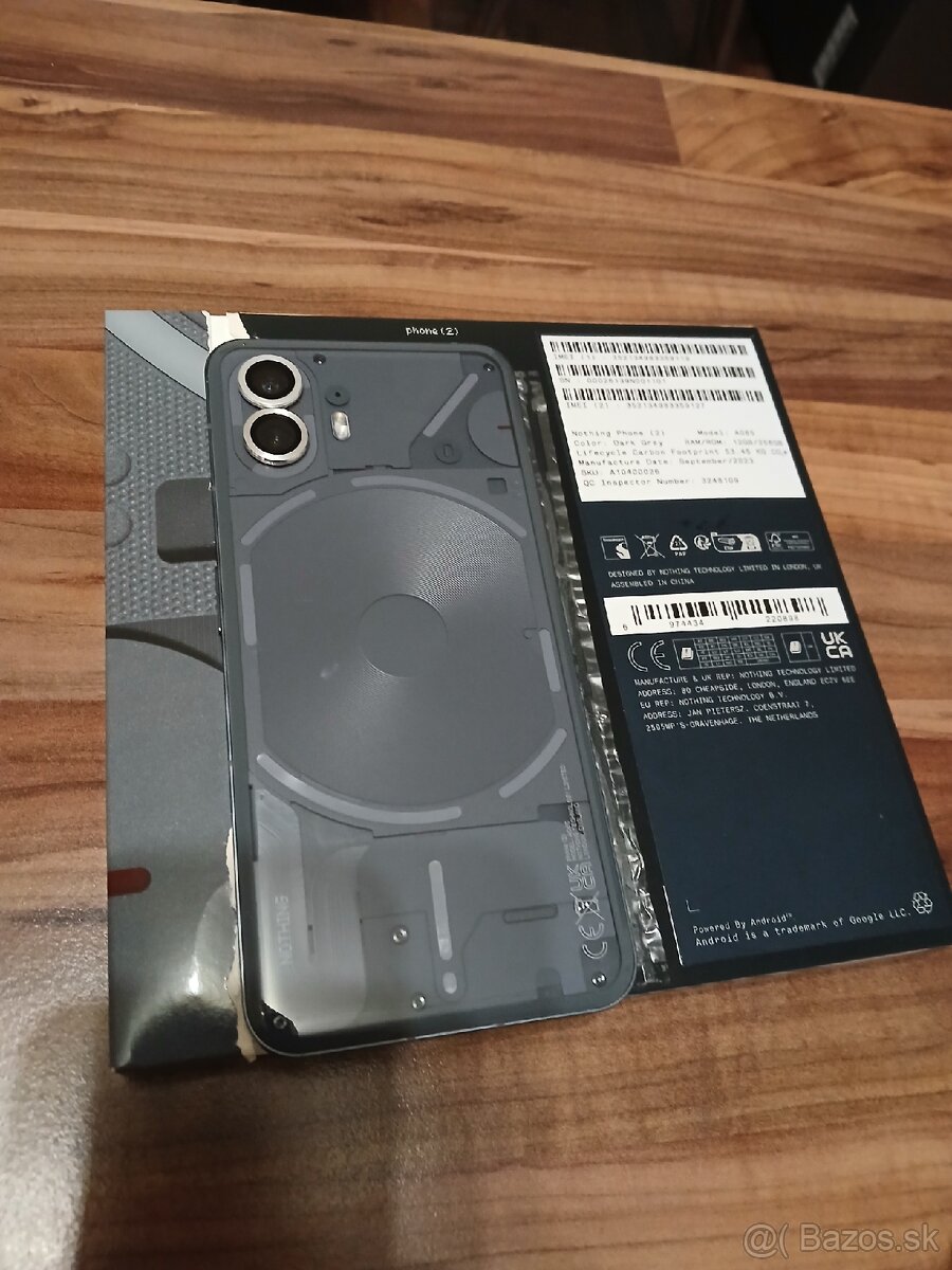 Predám Nothing Phone 2, 12GB/256GB - 3