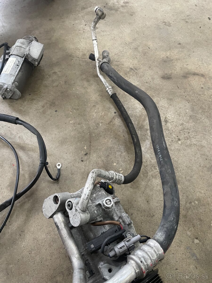 Bmw 320d f30, f31 2014 kompresor klimy - 3