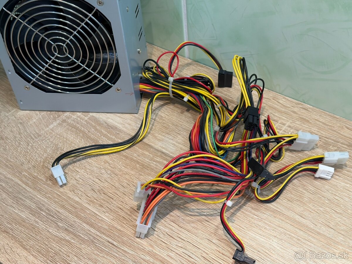 zdroj Fortron 350W, model ATX-350PNR - 3