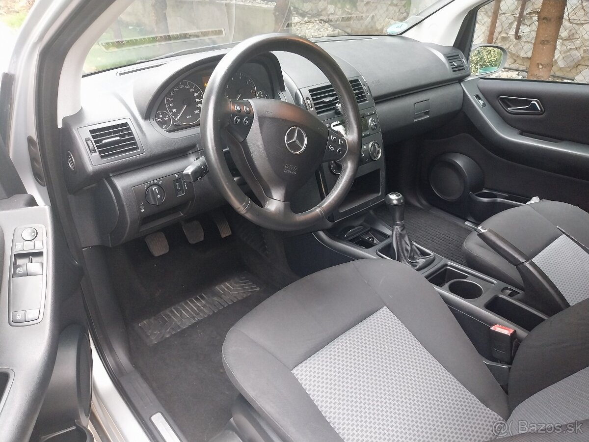 Mercedes Benz A 150 - 3