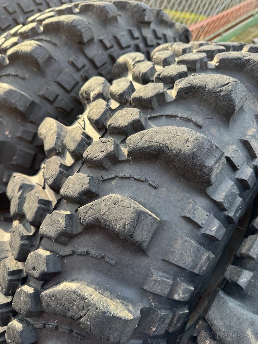 Silverstone 35x11,5 r15 - 3