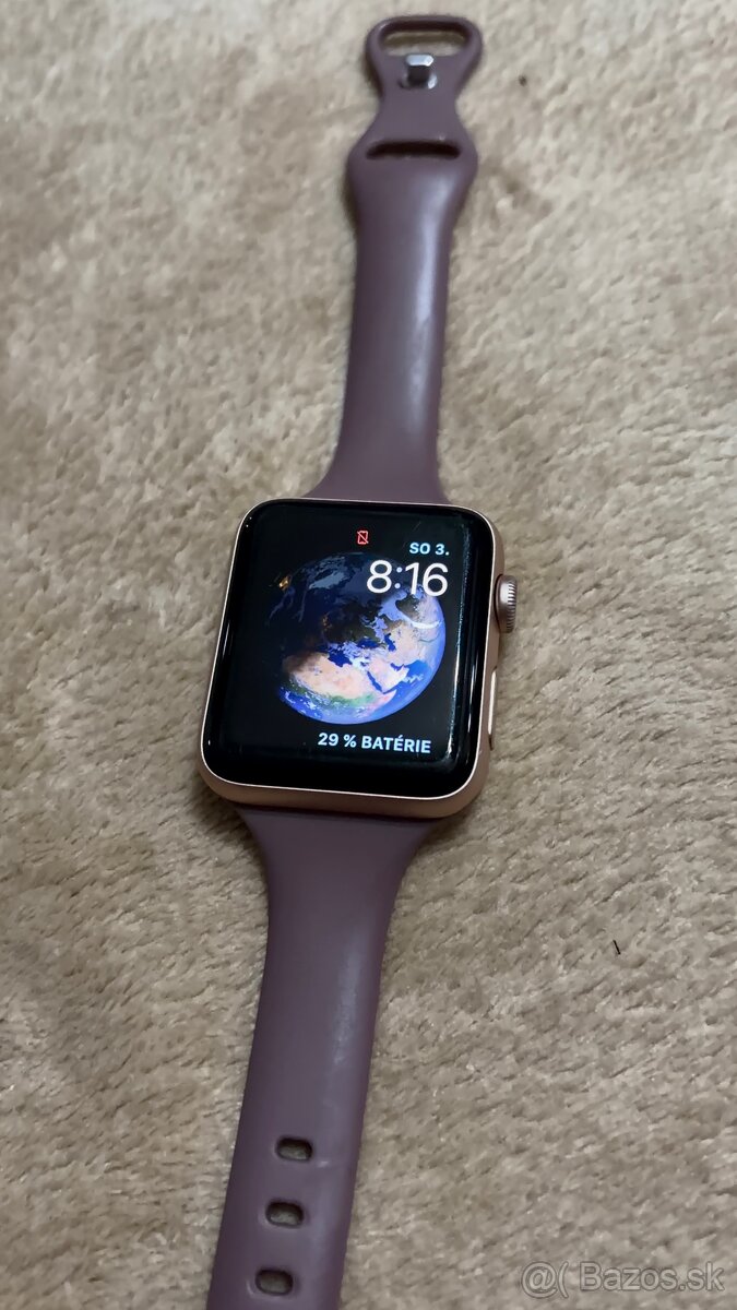 Apple Watch 3 - 42mm rose gold - 3