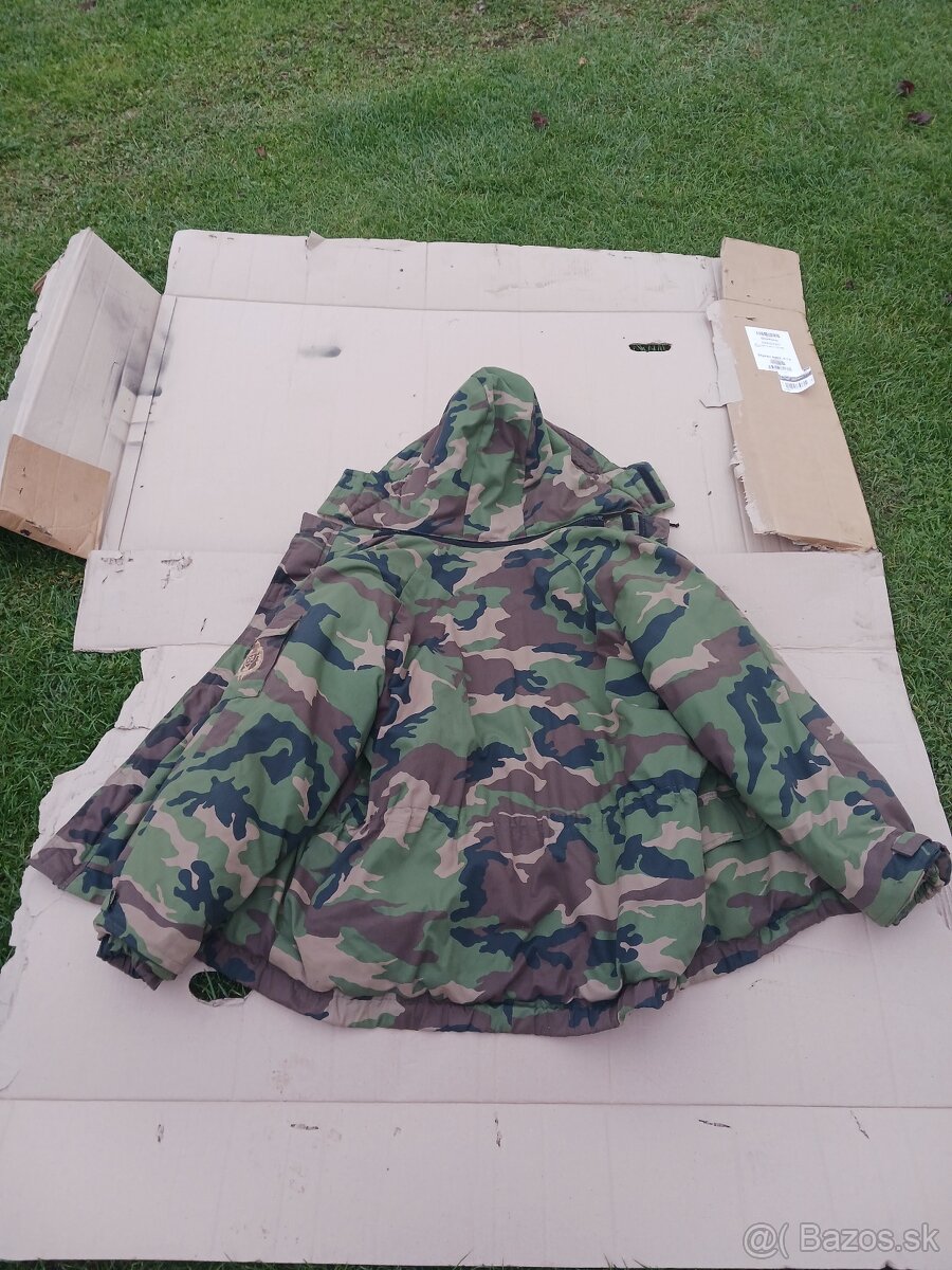 Vojenská páperová bunda - 3