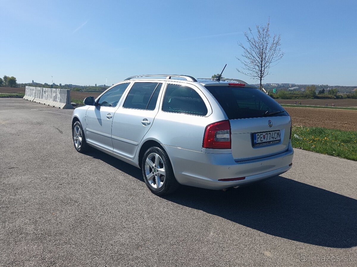 Škoda octavia 2 2.0tdi dsg - 3
