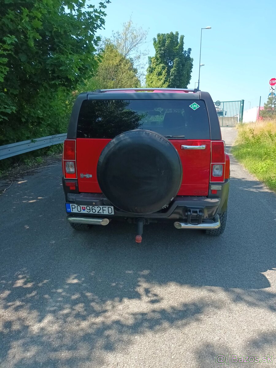 Hummer H3