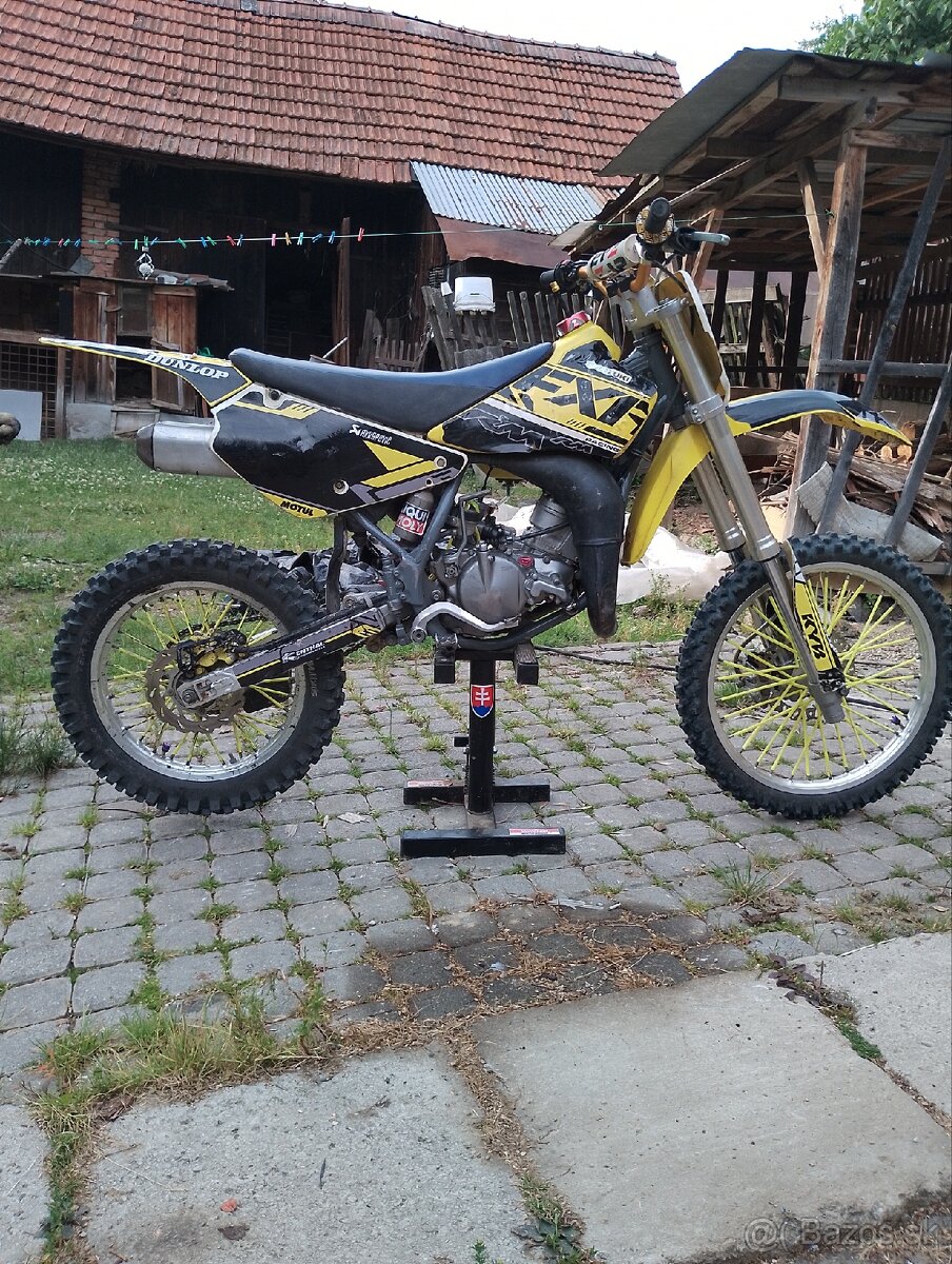 Suzuki rm 85