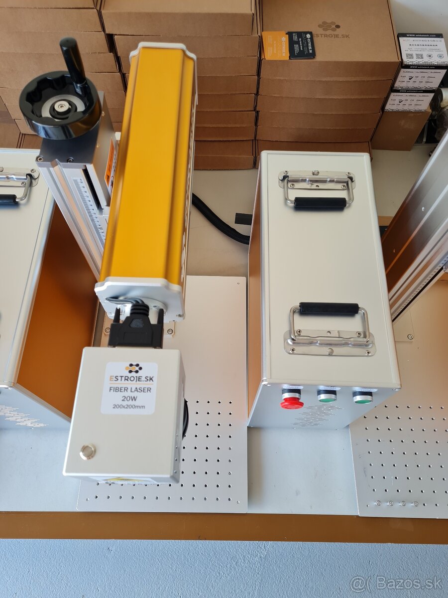 Fiber laser 20W, 30 W a 50W na popis súčiastok kovu plastu - 3