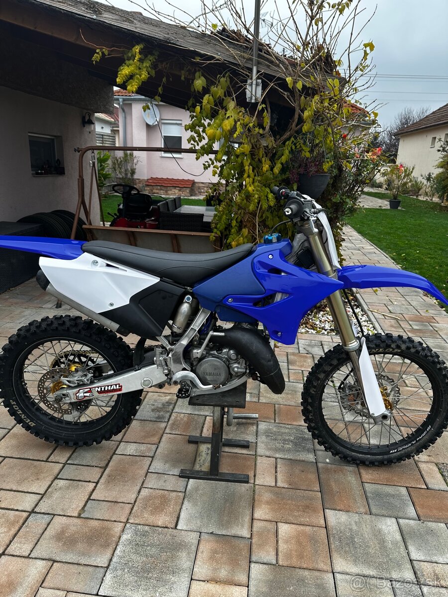 Yamaha YZ 125 – 2005