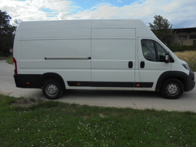 Peugeot Boxer 2.2 BlueHDi 165k L4 H3 r.v.12/2019 - 3