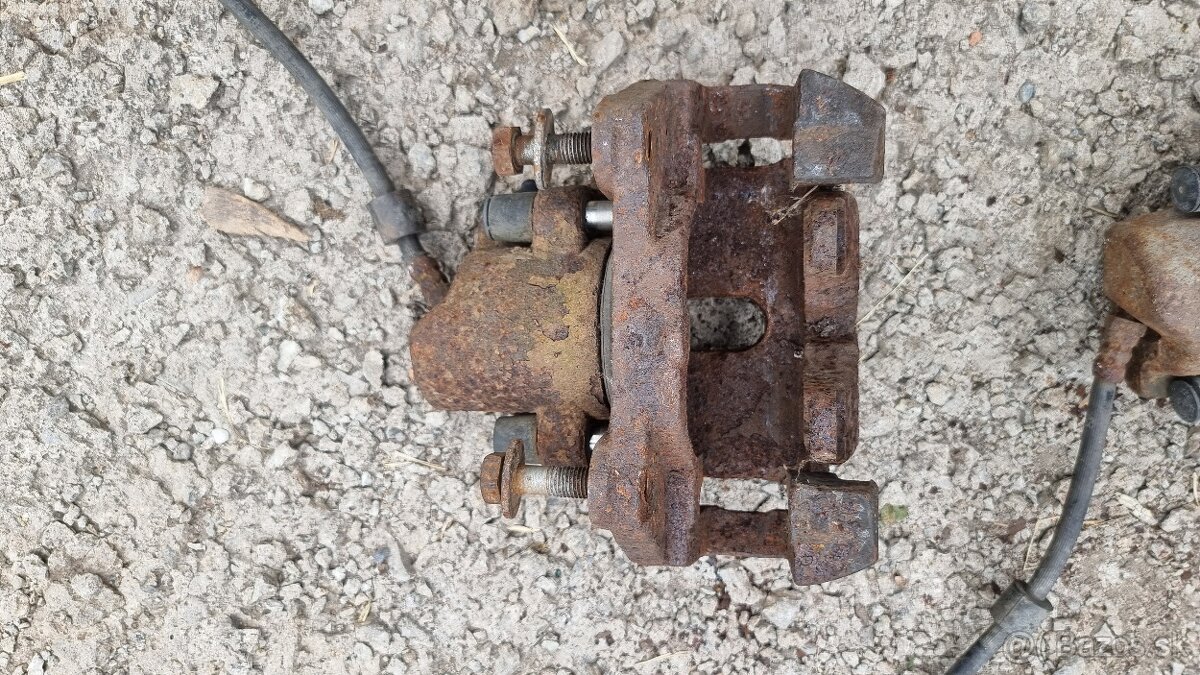 BMW E39 530I predné brzdiče - 3