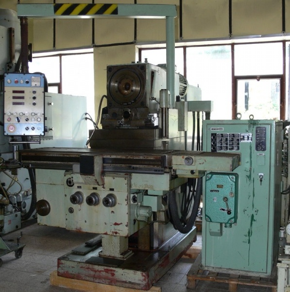 frézka konzolová FGS 32/40 - 3