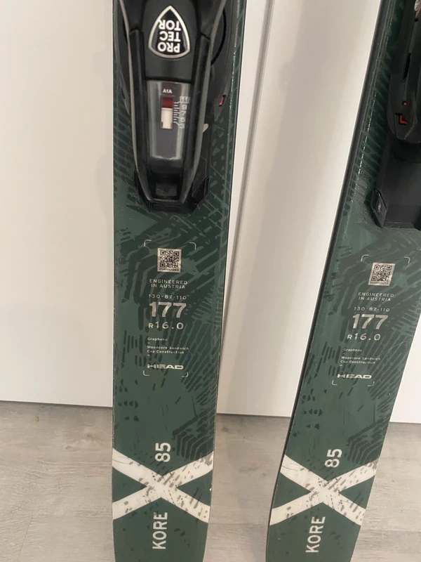 Lyže Head core X 177 - 3