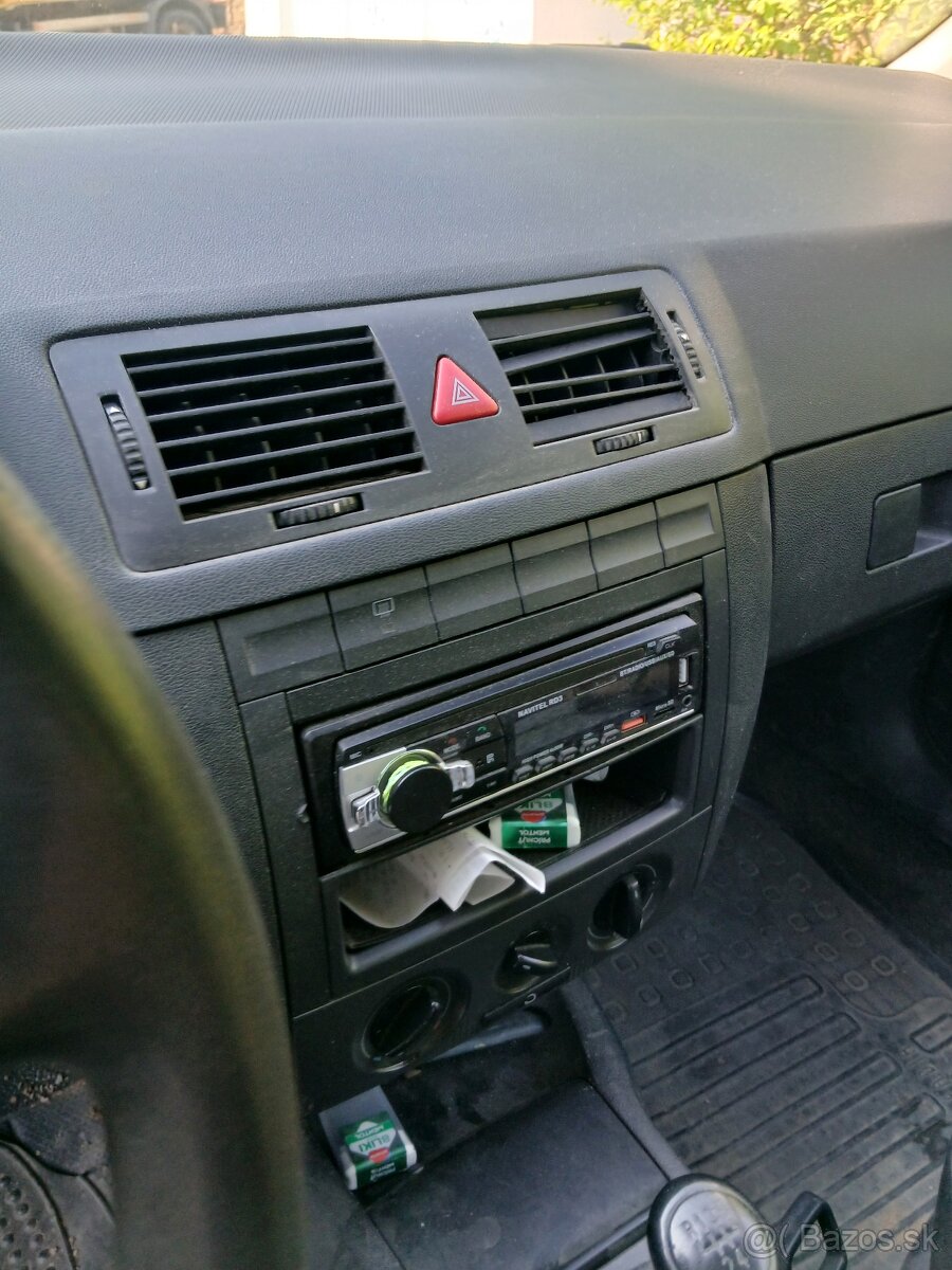 Fabia - 3