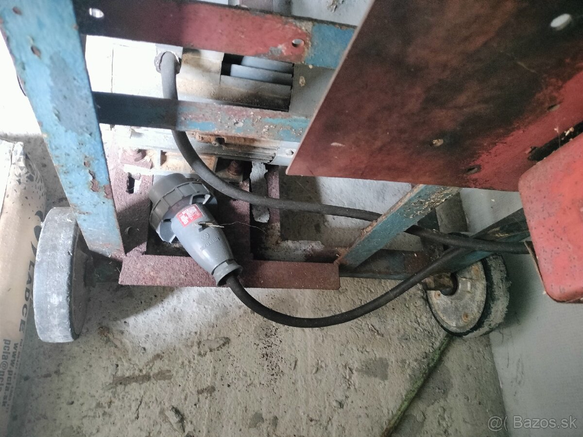 Predám cinkulár 3 kw + 45 metrov káblu - 3