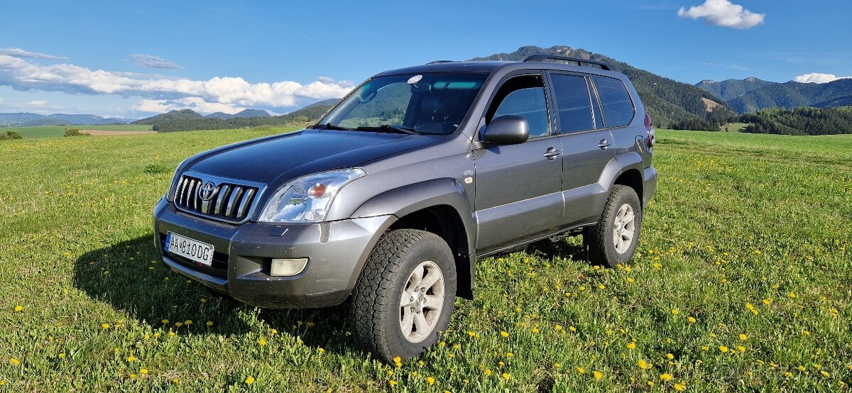 Toyota land cruiser 120