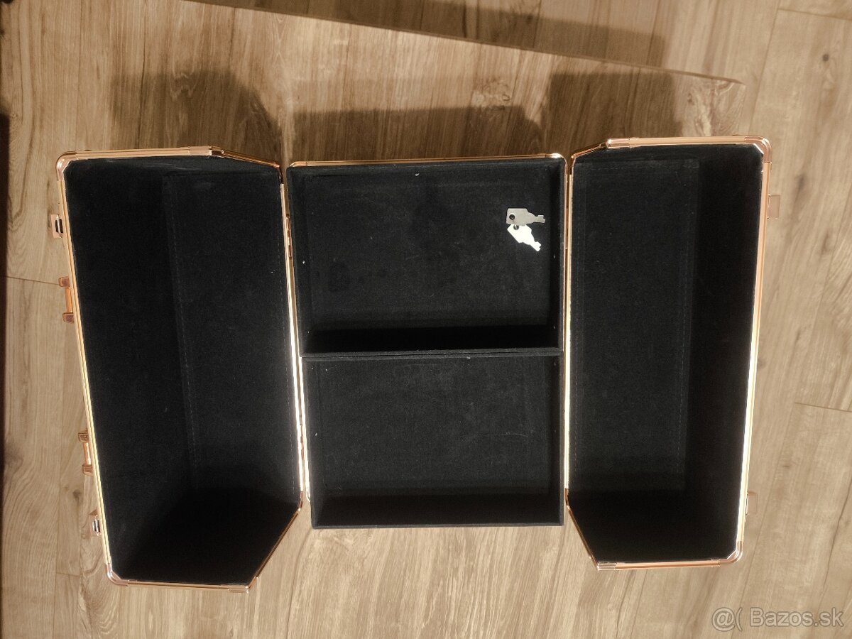 Kozmetický kufrík - 3