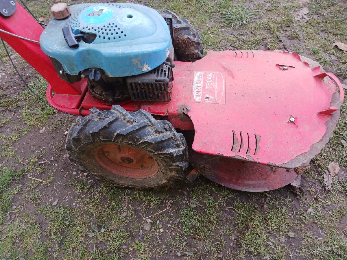 Predám Šárka 650 - 3