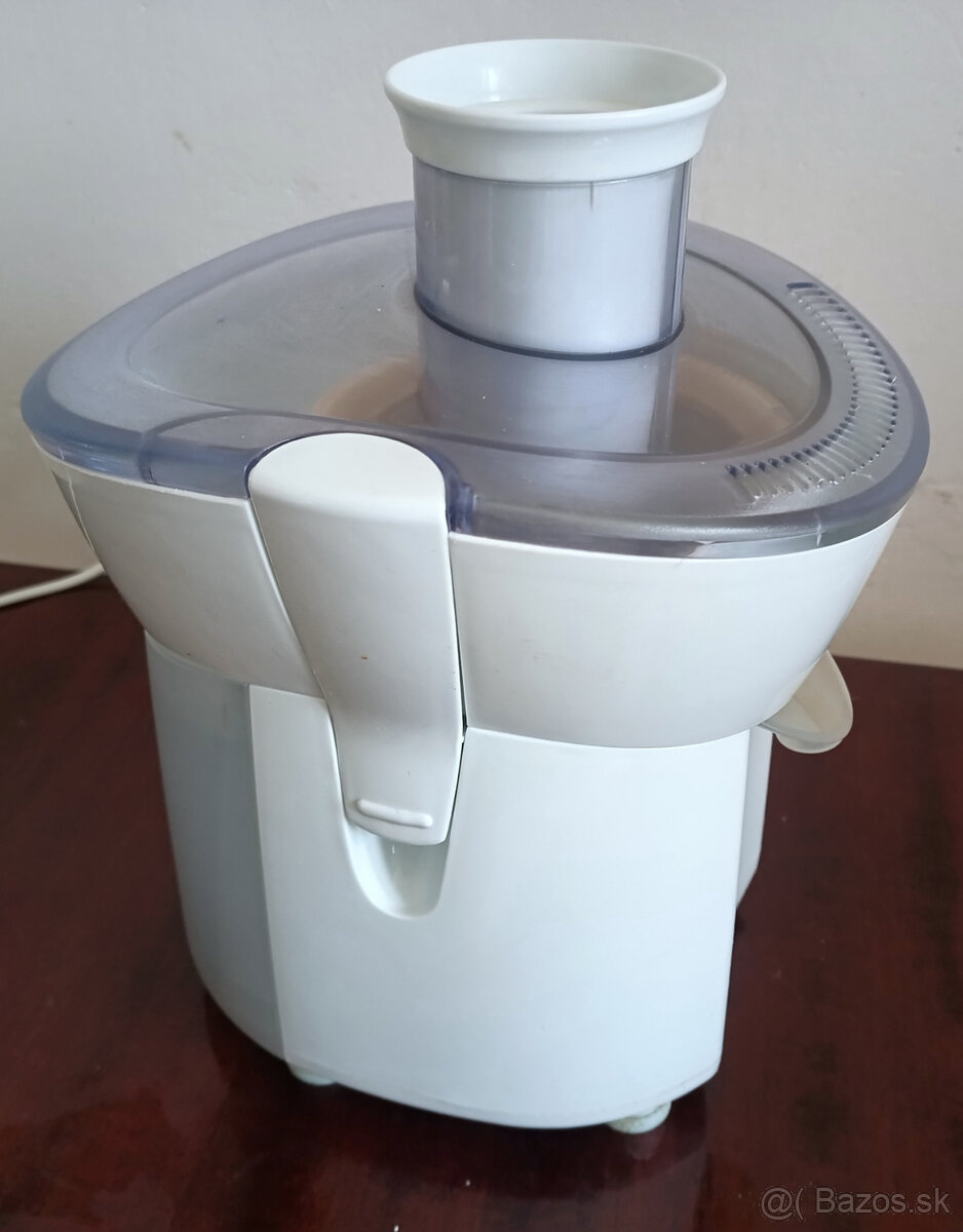 Odšťavovač Philips HR1823 - 3