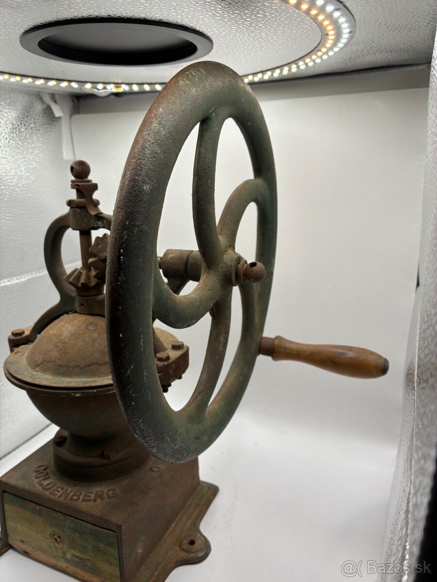 Starožitný veľký mlynček Goldenberg - 3