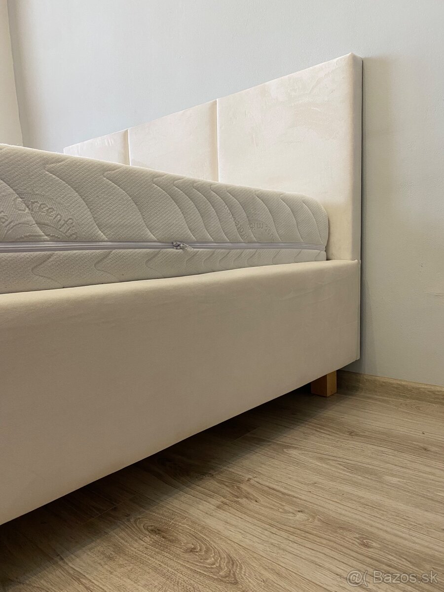 Postel s matracom - 3