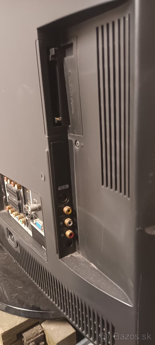 Samsung LCD 32" 81cm - 3