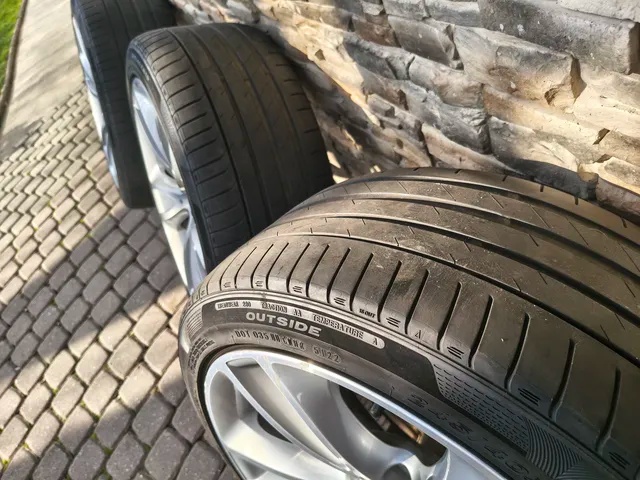 Elektróny BMW 5x120 R19 + pneumatiky. - 3