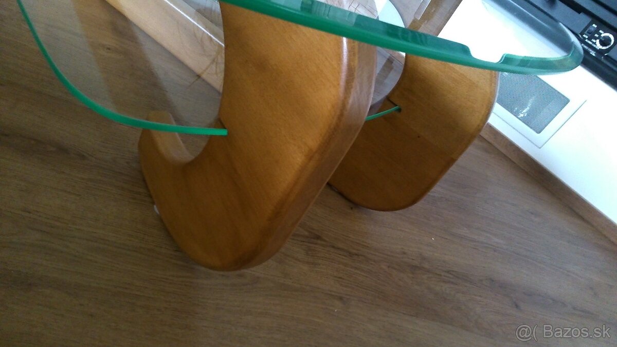 Konferenčný stolík - 3