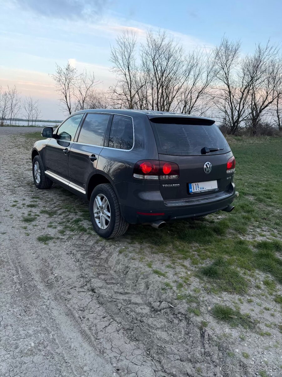 Volkswagen Touareg 3.0 V6 TDI - 3