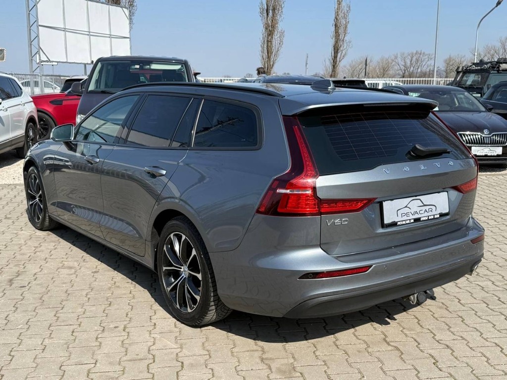 Volvo V60 D3 Momentum A/T - 3