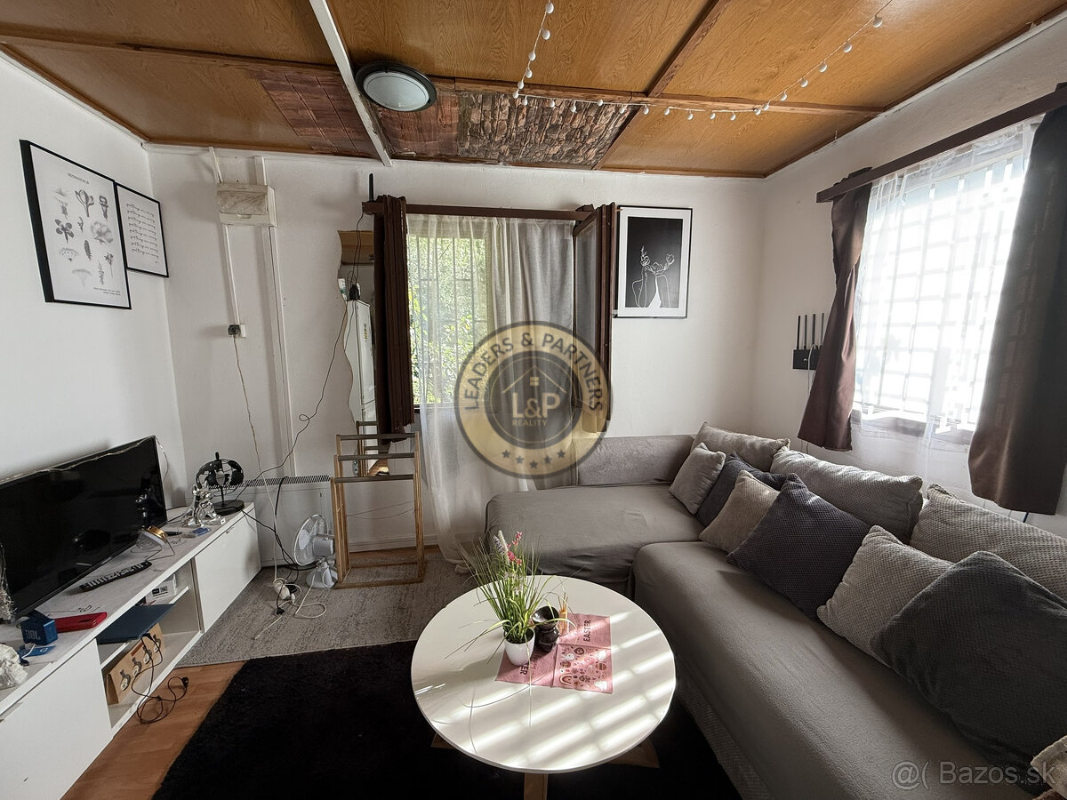 Na predaj chatka s pozemkom v záhradkárskej oblasti Nemečank - 3