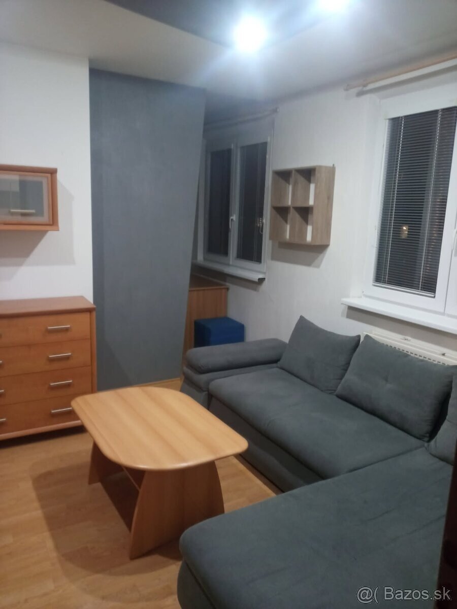 🌇 Štýlový 2-izbový byt na prenájom – Prešov, Sekčov (za OC) - 3