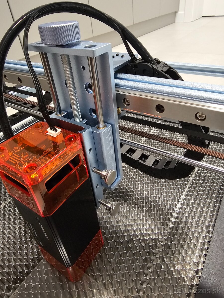 Laserova gravirka - Atomstack A5 V2 + vostina + air assist - 3